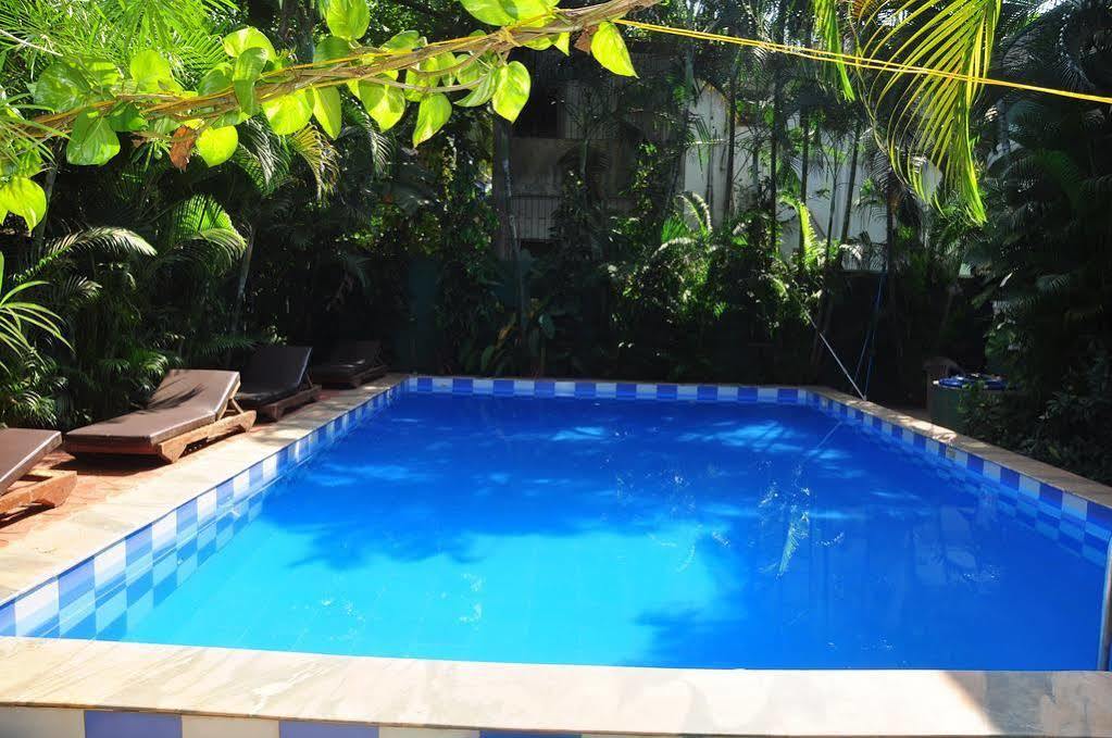 Villa Theresa Beach Resort Calangute Exterior photo